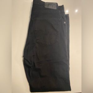 Men Denizen black jeans